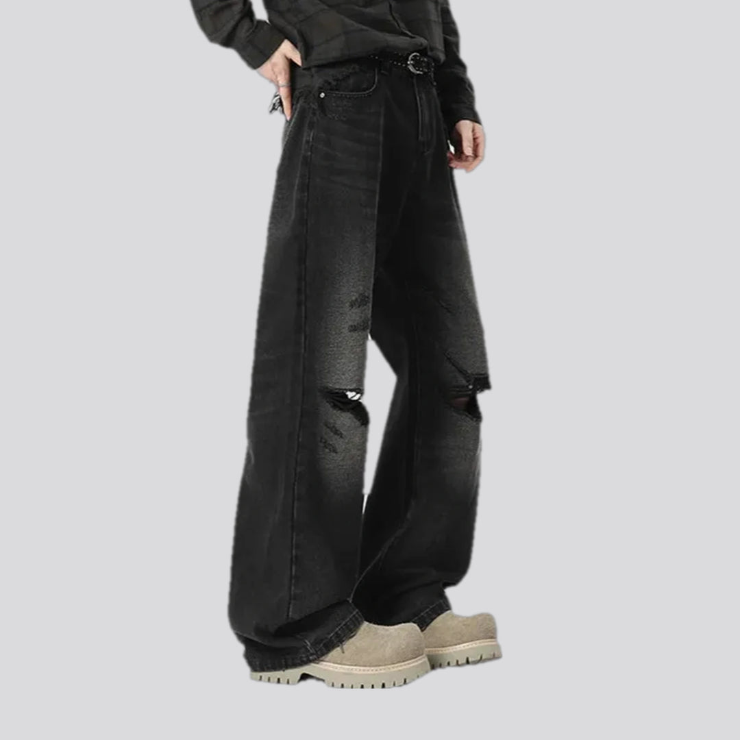 Midweight distressed jeans for men